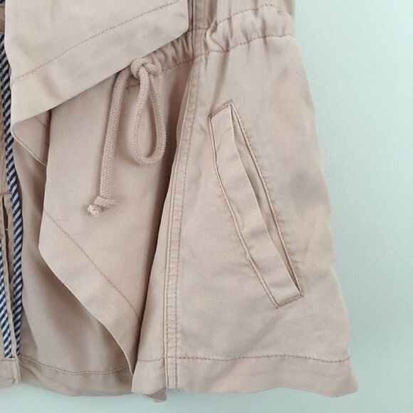 Max Jeans drawstring spring vest | Size Medium - Picture 5 of 5